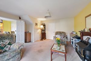 Loune- click for photo gallery